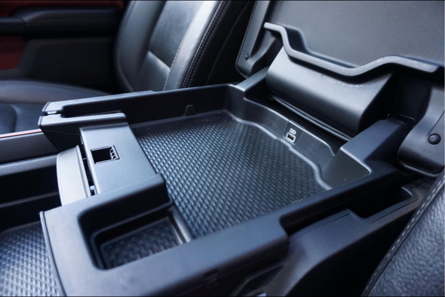 Dodge Ram 1500 5.7 V8 4x4 Crew Cab Rebel Sport | Luchtvering PANO -dak | Black Line | Off Road | Groot Navi | Apple CarPlay | Keyless | 20inch | Harman Kardon | Full LED | LPG onderbouw | excl BTW