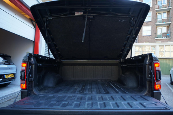 Dodge Ram 1500 5.7 V8 4x4 Crew Cab Rebel Sport | Luchtvering PANO -dak | Black Line | Off Road | Groot Navi | Apple CarPlay | Keyless | 20inch | Harman Kardon | Full LED | LPG onderbouw | excl BTW