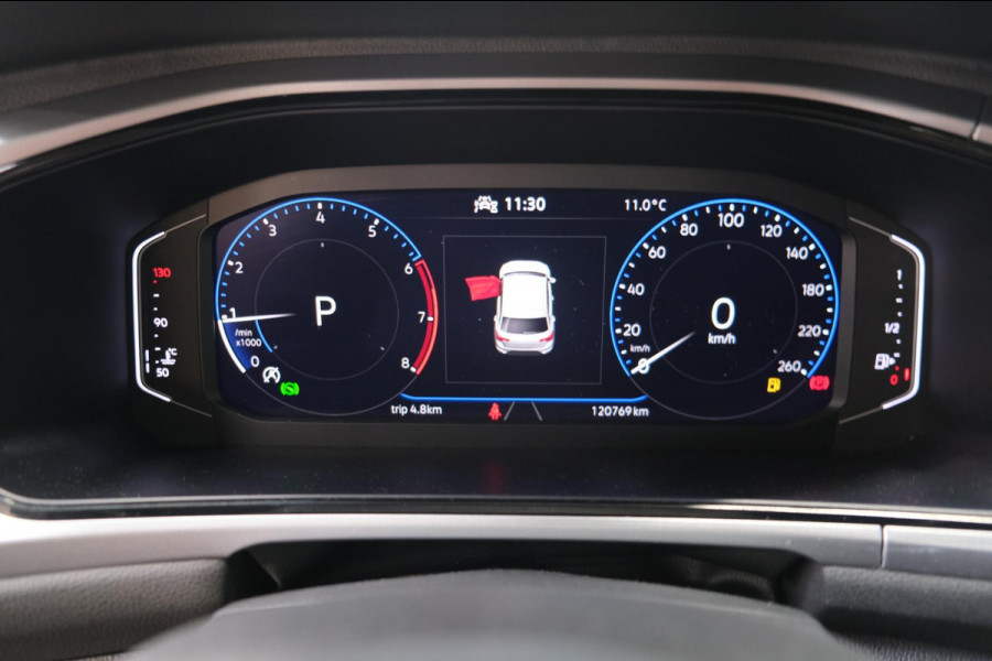 Volkswagen T-Roc 1.5 TSI Life Business Automaat - Virtual Display, Airco, Camera, Carplay, PDC.