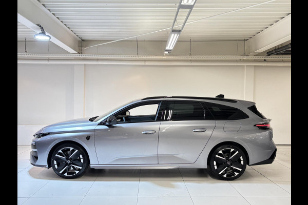 Peugeot 308 SW 1.6 Plug-in Hybrid 195 GT .