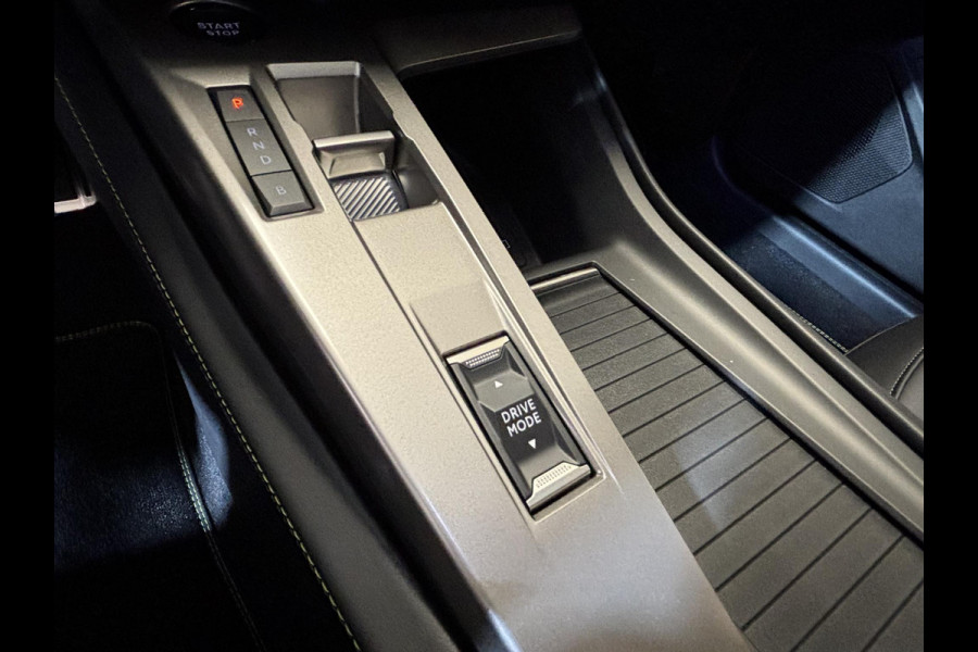 Peugeot 308 SW 1.6 Plug-in Hybrid 195 GT .