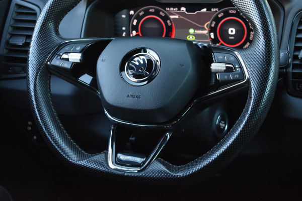 Škoda Karoq 1.5 TSI ACT Sportline | MJ21 | TREKHAAK | CAMERA | VIRTUAL | NAP | APPLE CARPLAY | ANDROID AUTO