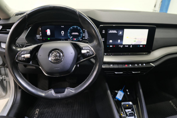 Škoda Octavia Combi 1.0 e-TSI Ambition - N.A.P. Airco, Navi, Trekhaak, PDC