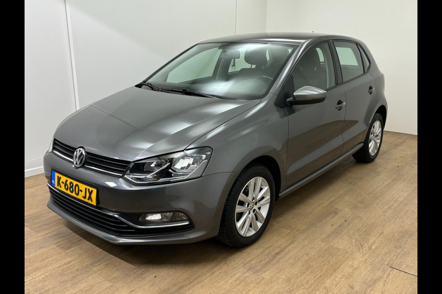 Volkswagen Polo Occasion 1.2 TSI Highline | Grijs | Tweedehands Volkswagen Polo | Airco | Cruisecontrol | Bluetooth audio