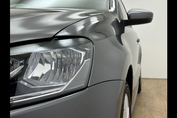 Volkswagen Polo Occasion 1.2 TSI Highline | Grijs | Tweedehands Volkswagen Polo | Airco | Cruisecontrol | Bluetooth audio