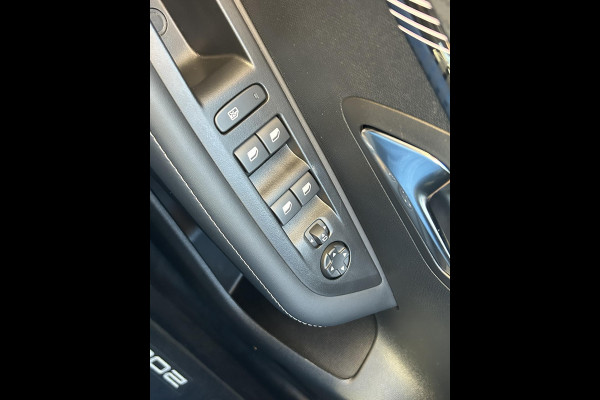 Peugeot 208 Hybrid 100 e-DCS6 Allure | Meer foto's volgen | Prijs is rijklaar