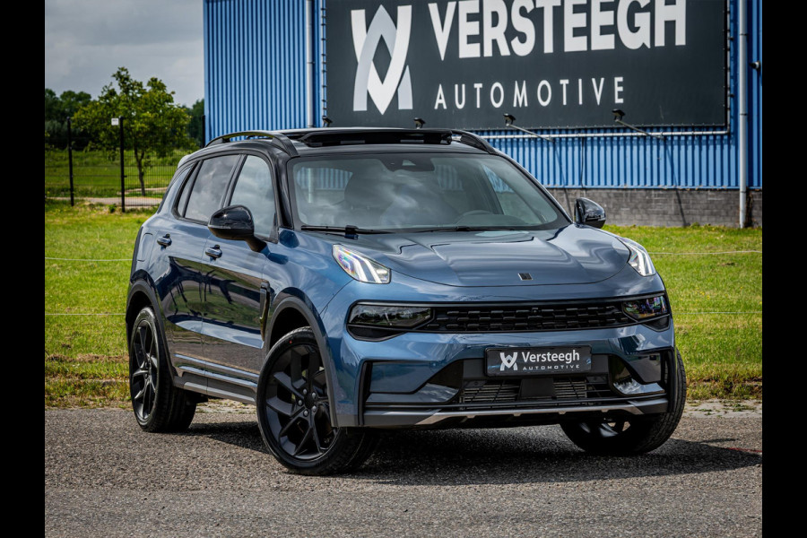 Lynk & Co 01 1.5 Plug-In Hybrid 262pk BLACKED OUT | 360 Camera | Panoramadak
