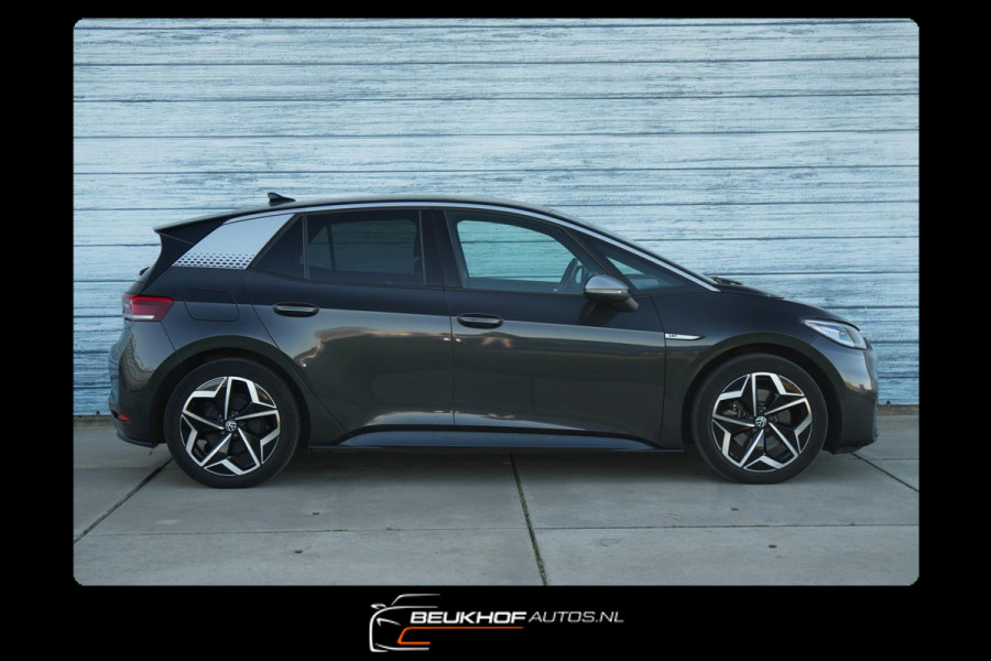 Volkswagen ID.3 First Plus 58 kWh Carplay Camera Navigatie