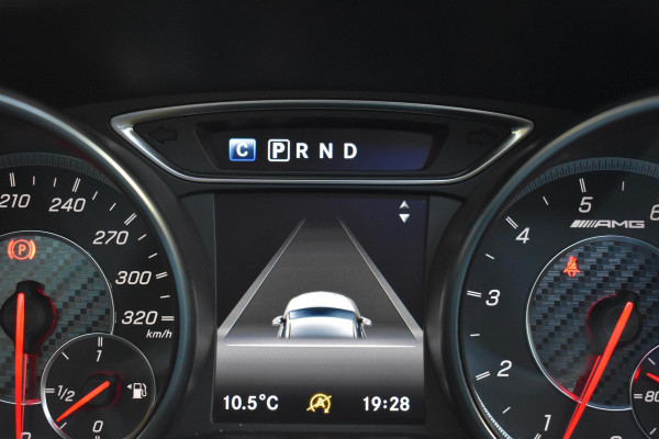 Mercedes-Benz CLA-Klasse Shooting Brake CLA 45 AMG 4MATIC Pano