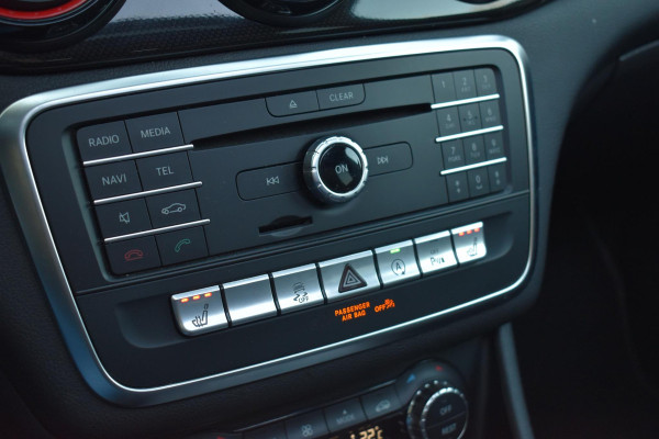 Mercedes-Benz CLA-Klasse Shooting Brake CLA 45 AMG 4MATIC Pano