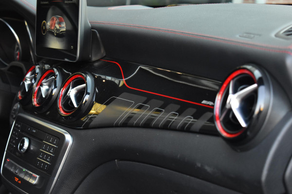 Mercedes-Benz CLA-Klasse Shooting Brake CLA 45 AMG 4MATIC Pano