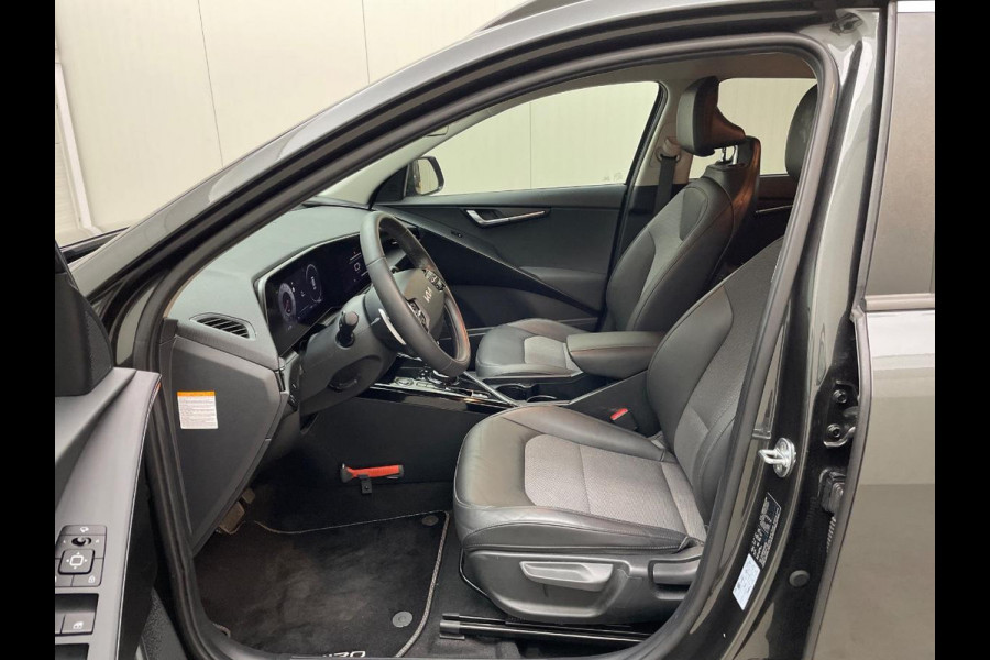 Kia Niro EV DynamicLine 64.8 kWh | Navigatie - Camera - Climate control - Adaptieve cruise control