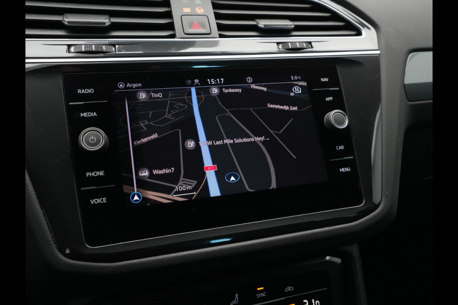 Volkswagen Tiguan 1.5 TSI 130pk Life Trekhaak Navigatie Carplay Acc Pdc Clima 54