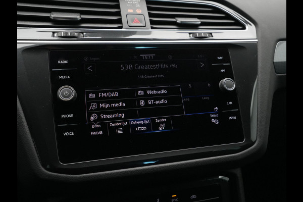 Volkswagen Tiguan 1.5 TSI 130pk Life Trekhaak Navigatie Carplay Acc Pdc Clima 54