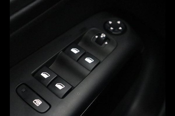 Citroën C5 Aircross 1.6 Plug-in Hybrid 225 | Carplay | Climate control | Camera | Privacy glass | PHEV