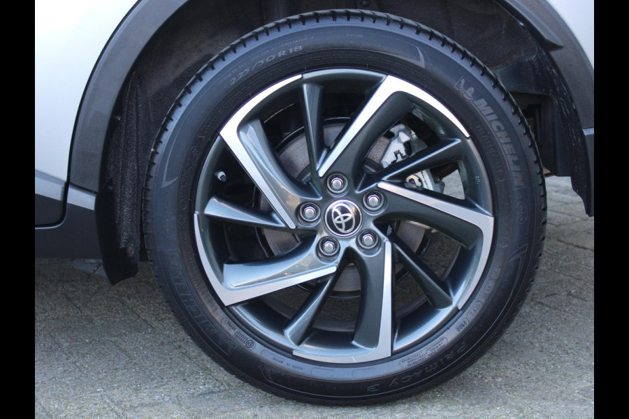 Toyota C-HR 1.8 Hybrid Dynamic | APPLE CARPLAY | ACHTERUITRIJCAMERA |