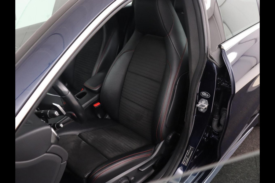 Mercedes-Benz CLA-Klasse Shooting Brake 180 AMG-Pakket | Full-LED | Stoelverwarming | Camera | Navigatie