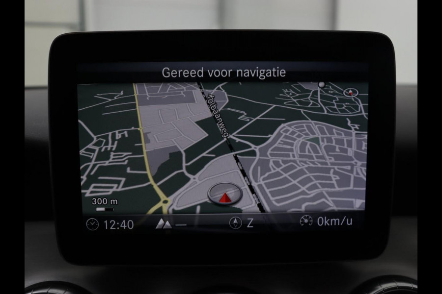 Mercedes-Benz CLA-Klasse Shooting Brake 180 AMG-Pakket | Full-LED | Stoelverwarming | Camera | Navigatie