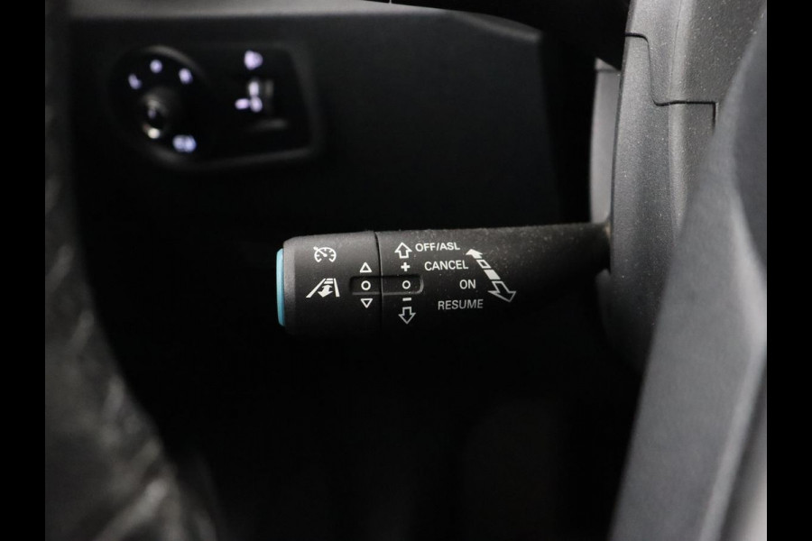 MG Mg Zs EV Luxury 45 kWh | Panoramadak | Adaptive cruise control | Climate control | Navigatie