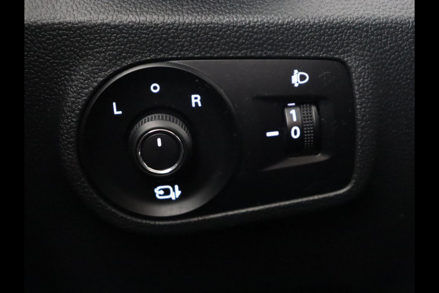 MG Mg Zs EV Luxury 45 kWh | Panoramadak | Adaptive cruise control | Climate control | Navigatie