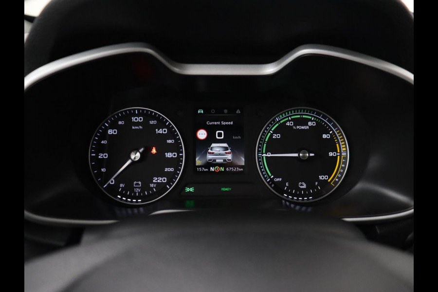 MG Mg Zs EV Luxury 45 kWh | Panoramadak | Adaptive cruise control | Climate control | Navigatie
