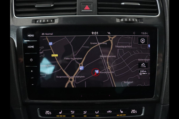 Volkswagen e-Golf e-Golf | Adaptive cruise control | Stoelverwarming | Volleder | Climate control | Active info | Camera | Carplay | Adaptive cruise control | Lane assist