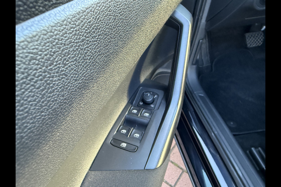 Volkswagen Polo 1.0 TSI 95pk DSG Style | Active info display | Navi