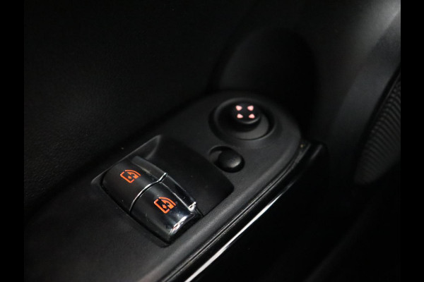 MINI Mini Electric Basic 33 kWh | 3-Fase | Climate control | Navigatie | Cruise control