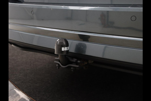 Škoda Octavia 1.0 e-TSI Sport | Trekhaak | Carplay | Navigatie | Sportstoelen | Sfeerverlichting | Full LED | Parkeerhulp | Climate control | Verwarmde voorruit