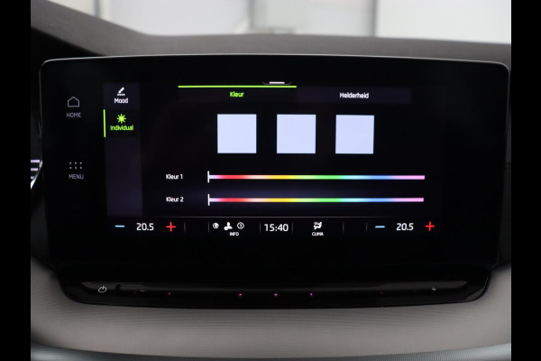 Škoda Octavia 1.0 e-TSI Sport | Trekhaak | Carplay | Navigatie | Sportstoelen | Sfeerverlichting | Full LED | Parkeerhulp | Climate control | Verwarmde voorruit