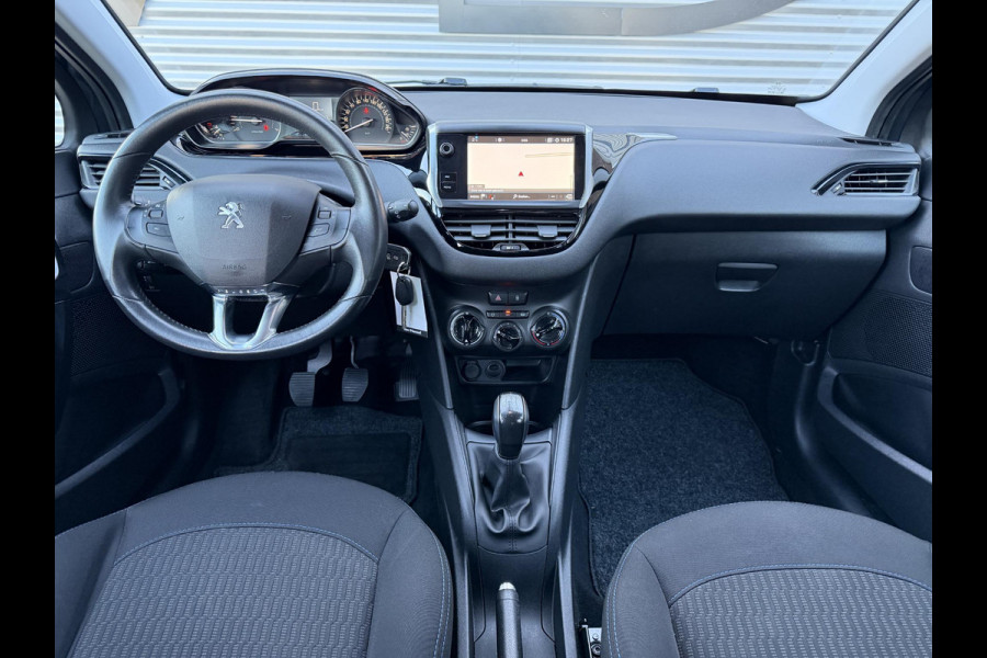 Peugeot 208 1.2 PureTech Signature Navi,Airco,Cruise,PDC,N.A.P,Dealer Onderhouden,APK tot 04-2026