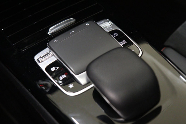 Mercedes-Benz A-Klasse 220 AMG Pano/Memory/Burm/Sfeer/Camera/Carplay/BOMVOL