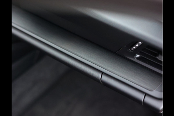 Porsche 911 3.0 Carrera 4 GTS | PDCC - Pano - Camera - Chrono