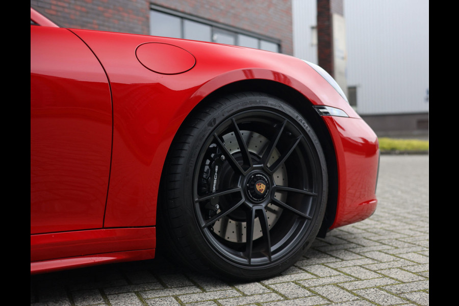 Porsche 911 3.0 Carrera 4 GTS | PDCC - Pano - Camera - Chrono
