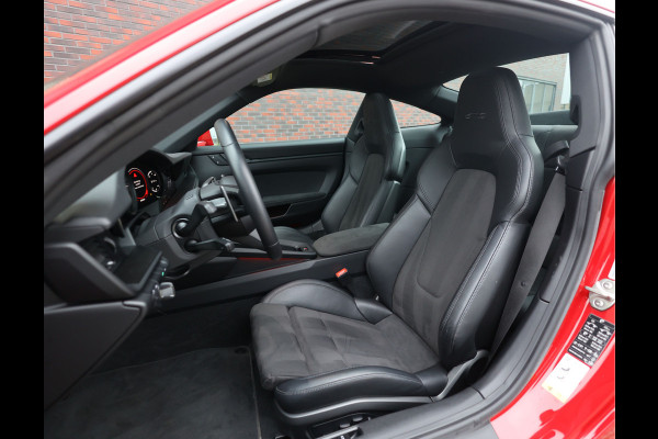 Porsche 911 3.0 Carrera 4 GTS | PDCC - Pano - Camera - Chrono