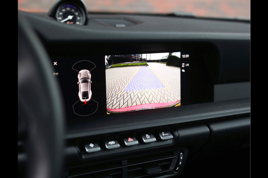 Porsche 911 3.0 Carrera 4 GTS | PDCC - Pano - Camera - Chrono