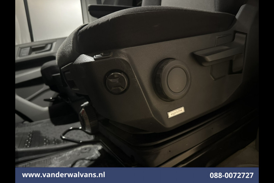 Volkswagen Crafter 2.0 TDI 141pk L3H3 L2H2 Euro6 ** Airco | Camera | Apple Carplay | Android Auto | Cruisecontrol Massagestoel, Chauffeursstoel