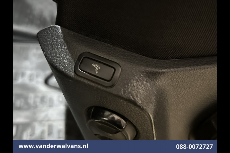 Volkswagen Crafter 2.0 TDI 141pk L3H3 L2H2 Euro6 ** Airco | Camera | Apple Carplay | Android Auto | Cruisecontrol Massagestoel, Chauffeursstoel