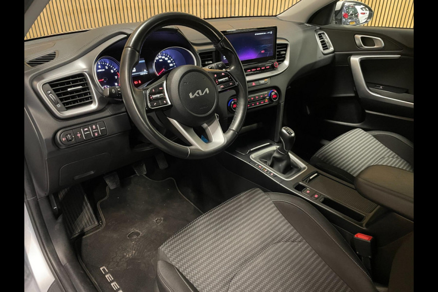 Kia Ceed 1.0 T-GDi DynamicLine|120PK|TREKHAAK|CARPLAY/ANDROID AUTO|CAMERA|CRUISE,CLIMATE CONTROL|PDC|1E EIG.|INCL.BTW|NL-AUTO|NAP|