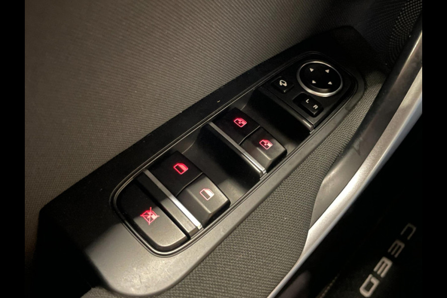 Kia Ceed 1.0 T-GDi DynamicLine|120PK|TREKHAAK|CARPLAY/ANDROID AUTO|CAMERA|CRUISE,CLIMATE CONTROL|PDC|1E EIG.|INCL.BTW|NL-AUTO|NAP|