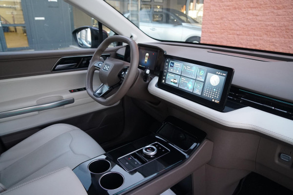 Aiways U5 63kWh Showroom + 360 CAMERA / VOORSTOELEN ELEKTRISCH / APPLE CARPLAY