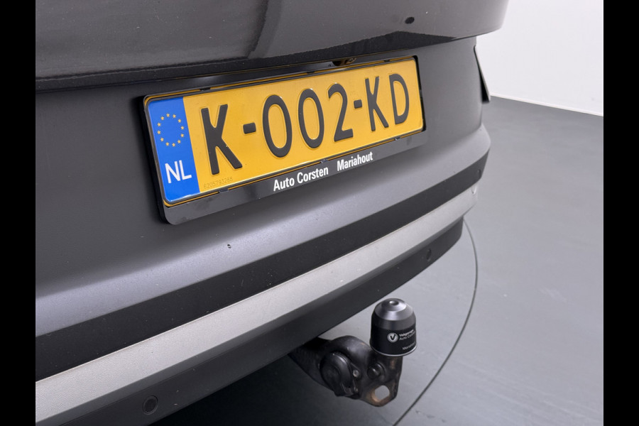 Volkswagen ID.4 Max 77kWh SOH 90% Warmtepomp Ergo Comfort Stoelen Trekhaak 360°Camera Panoramadak Adap.Cruise Navi Ecc Apple Carplay Android Aut Memory Stoel+Stuurverwarming Lmv 21" DAB Elek.Stoelen+Achterklep Voorruitverwarming Matrix Led Origineel Nederlandse Super Compleet! Auto Nieuwprijs  €57.932,-