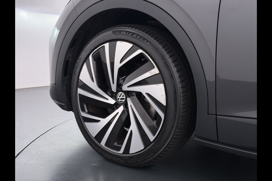 Volkswagen ID.4 Max 77kWh SOH 90% Warmtepomp Ergo Comfort Stoelen Trekhaak 360°Camera Panoramadak Adap.Cruise Navi Ecc Apple Carplay Android Aut Memory Stoel+Stuurverwarming Lmv 21" DAB Elek.Stoelen+Achterklep Voorruitverwarming Matrix Led Origineel Nederlandse Super Compleet! Auto Nieuwprijs  €57.932,-