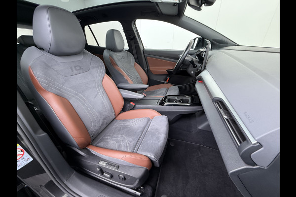 Volkswagen ID.4 Max 77kWh SOH 90% Warmtepomp Ergo Comfort Stoelen Trekhaak 360°Camera Panoramadak Adap.Cruise Navi Ecc Apple Carplay Android Aut Memory Stoel+Stuurverwarming Lmv 21" DAB Elek.Stoelen+Achterklep Voorruitverwarming Matrix Led Origineel Nederlandse Super Compleet! Auto Nieuwprijs  €57.932,-