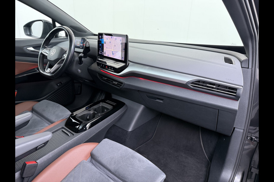 Volkswagen ID.4 Max 77kWh SOH 90% Warmtepomp Ergo Comfort Stoelen Trekhaak 360°Camera Panoramadak Adap.Cruise Navi Ecc Apple Carplay Android Aut Memory Stoel+Stuurverwarming Lmv 21" DAB Elek.Stoelen+Achterklep Voorruitverwarming Matrix Led Origineel Nederlandse Super Compleet! Auto Nieuwprijs  €57.932,-
