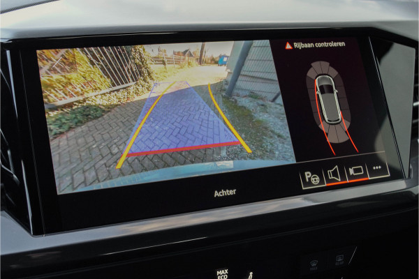 Audi Q4 e-tron Quattro / 2x S-line/ Adaptive Cruise Control/ Head-Up Display/ Sportonderstel/