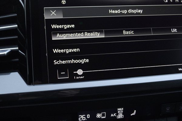 Audi Q4 e-tron Quattro / 2x S-line/ Adaptive Cruise Control/ Head-Up Display/ Sportonderstel/