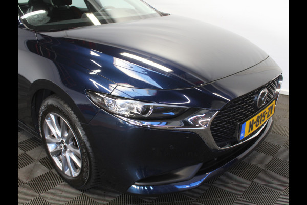 Mazda 3 2.0 e-SkyActiv-G M Hybrid 122 Comfort CLIMATE | CARPLAY | CAMERA | DAB | LED | TREKHAAK | HEAD-UP | STOEL/STUURVERW | LMV | ADAP