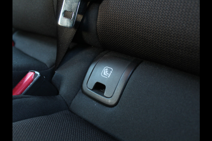 Mazda 3 2.0 e-SkyActiv-G M Hybrid 122 Comfort CLIMATE | CARPLAY | CAMERA | DAB | LED | TREKHAAK | HEAD-UP | STOEL/STUURVERW | LMV | ADAP