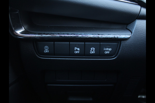 Mazda 3 2.0 e-SkyActiv-G M Hybrid 122 Comfort CLIMATE | CARPLAY | CAMERA | DAB | LED | TREKHAAK | HEAD-UP | STOEL/STUURVERW | LMV | ADAP